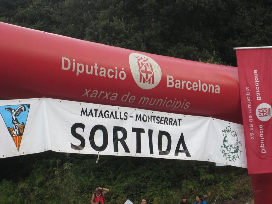 <time datetime="2013-01-01T21:49:00+01:00">1 enero, 2013</time> | <a href="http://www.sedentaris.cat/author/sedentaris-cat/">sedentaris.cat</a> | <a href="http://www.sedentaris.cat/category/historico/" rel="tag">Histórico</a> | <a href="http://www.sedentaris.cat/any-nou-nous-reptes-felic-2013/#respond">No hay comentarios<span class="screen-reader-text"> en Any nou, nous reptes. Feliç 2013 !</span></a>