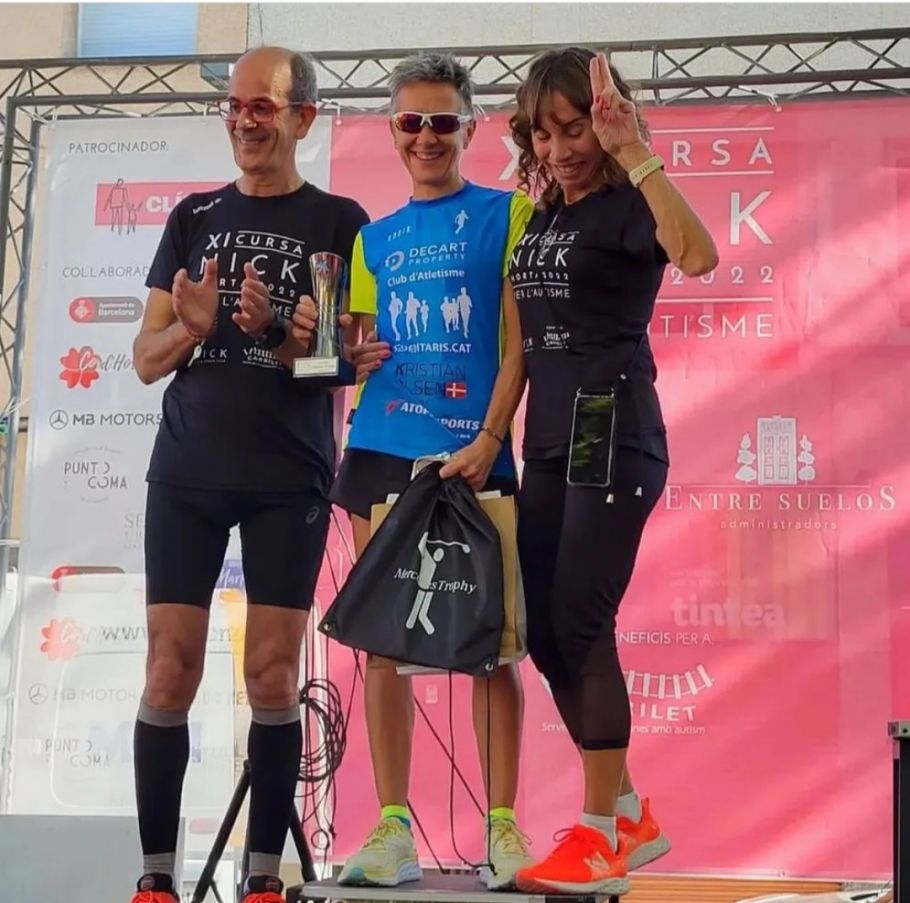 <time datetime="2022-11-11T19:14:07+01:00">11 noviembre, 2022</time> | <a href="http://www.sedentaris.cat/author/checha-almada/">Checha Almada</a> | <a href="http://www.sedentaris.cat/category/blog/" rel="tag">Blog</a> | <a href="http://www.sedentaris.cat/premiacion-xi-cursa-solidaria-nick-horta-2022/#respond">No hay comentarios<span class="screen-reader-text"> en Premiación XI Cursa Solidaria Nick Horta 2022</span></a>